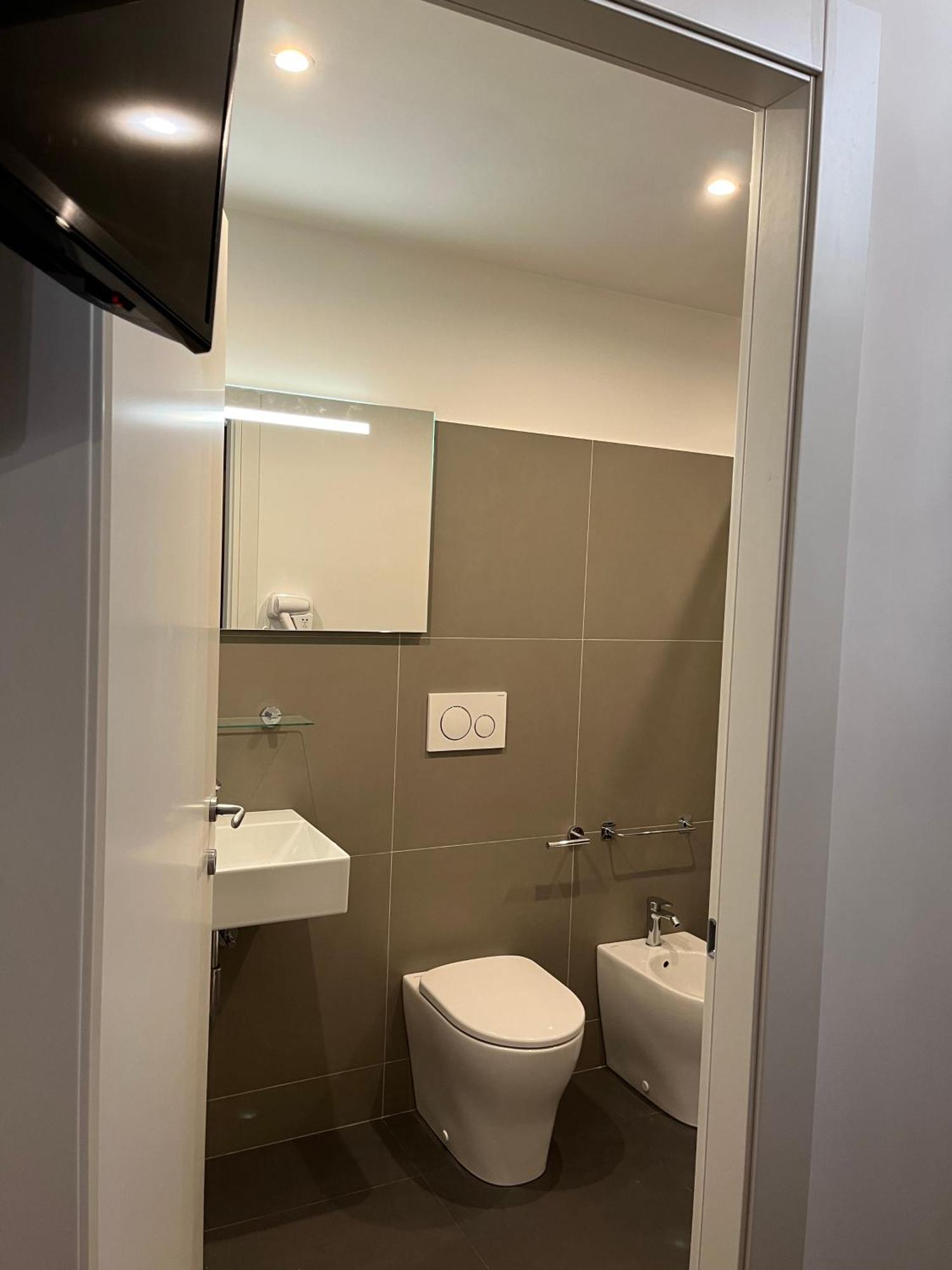 Domus Giovanna Rome Bagian luar foto