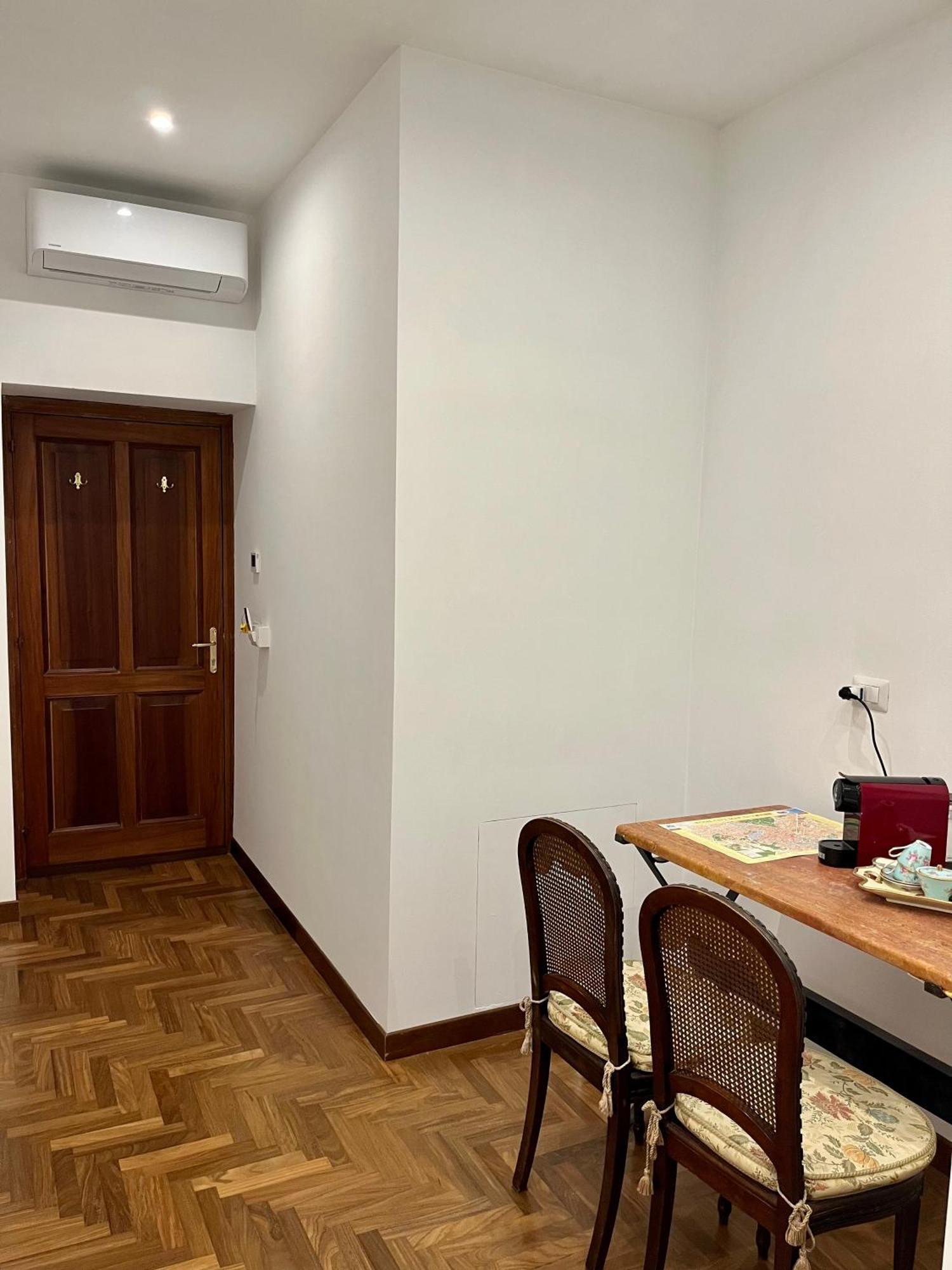 Domus Giovanna Rome Bagian luar foto